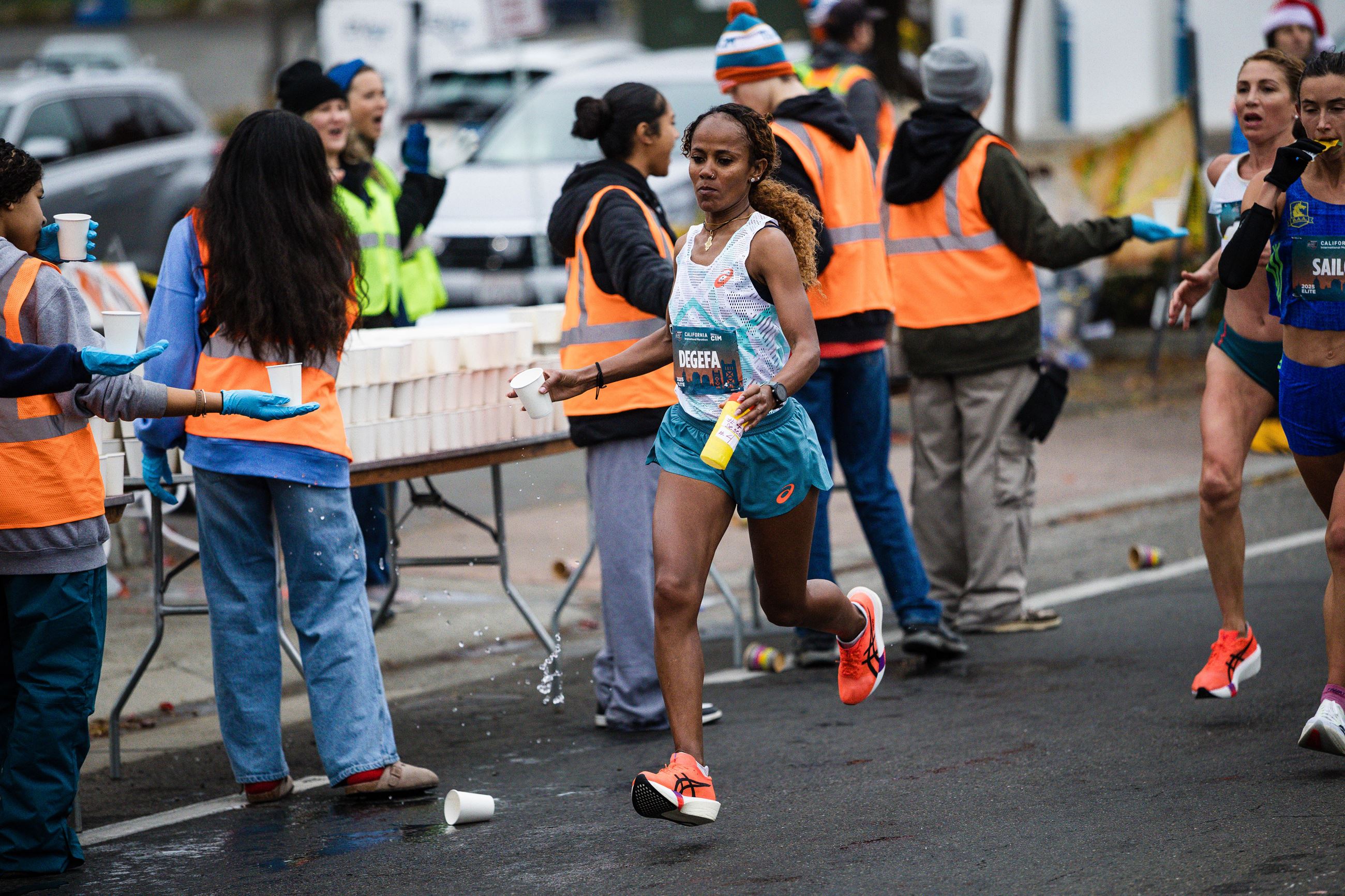 2025 CIM Race Day Aid stations 0109